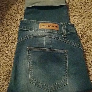 Women's jean capris